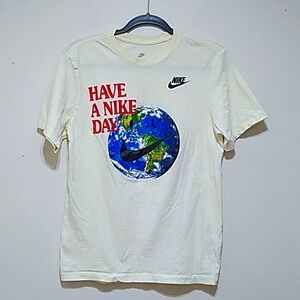 Nike Have A Nike Day Short Sleeve Tee